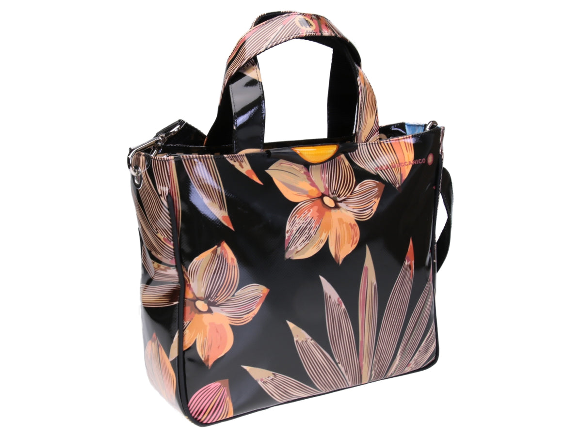 ZWARTE TOTE BAG BLOEMEN FANTASIE. MODEL GLAM GEMAAKT VAN VRACHTWAGENZEIL.