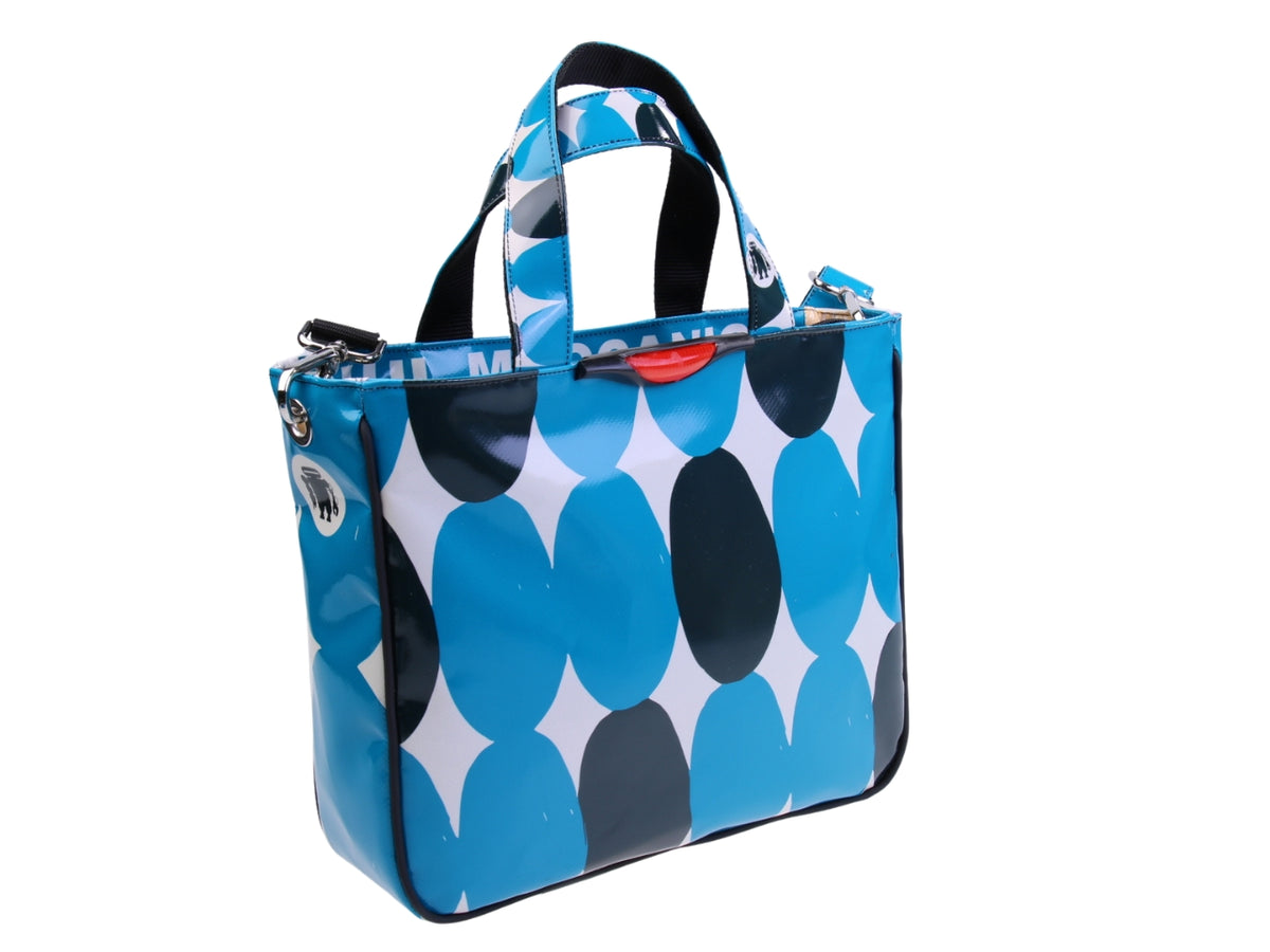 WIT MET BLAUWE TOTE BAG MET ABSTRACTE  FANTASIE. MODEL GLAM GEMAAKT VAN VRACHTWAGENZEIL.