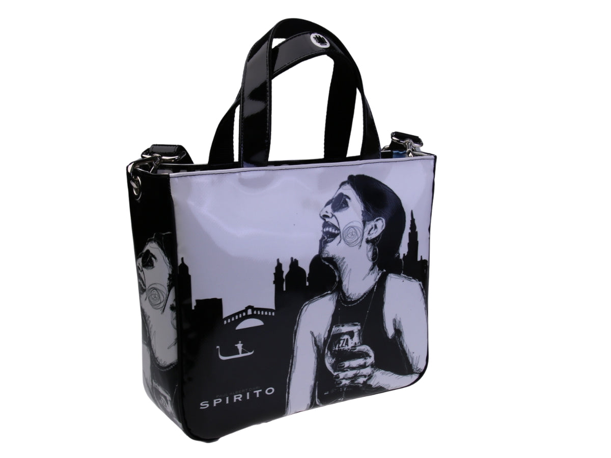 TOTE BAG &quot;COCKTAIL&quot; BY PAUL ALBERT DARI. MODEL GLAM GEMAAKT VAN VRACHTWAGENZEIL.INCLUSIEF BOEK &quot;LA PITTURA E&#39; DONNA&quot;