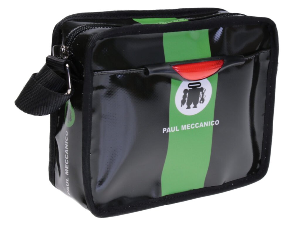 BORSA CROSSBODY GENDERLESS NERA E VERDE. MODELLO FRIK REALIZZATO CON TELONI DI CAMION.