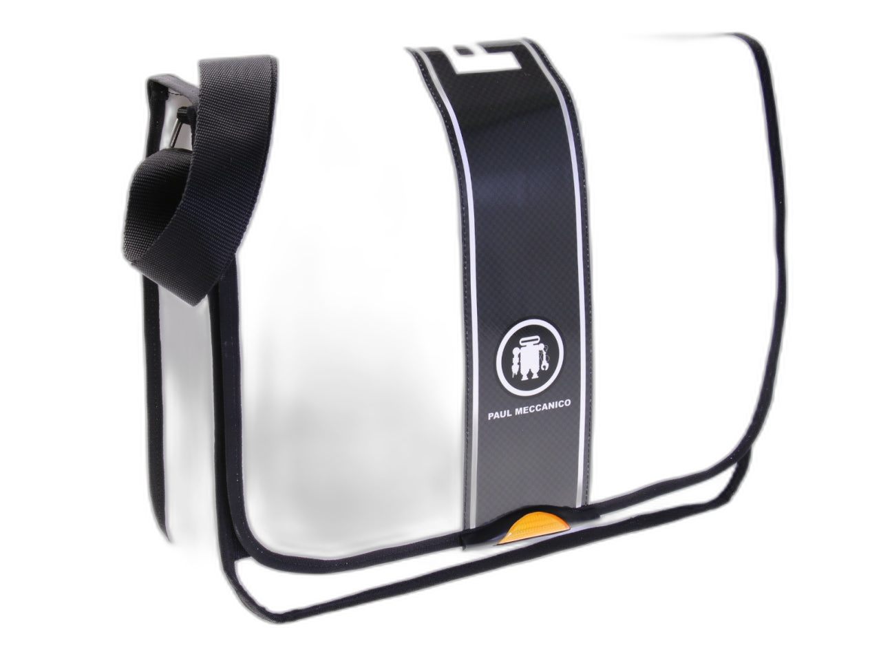 BORSA MESSENGER BIANCA. MODELLO SPOT REALIZZATO CON TELONI DI CAMION.