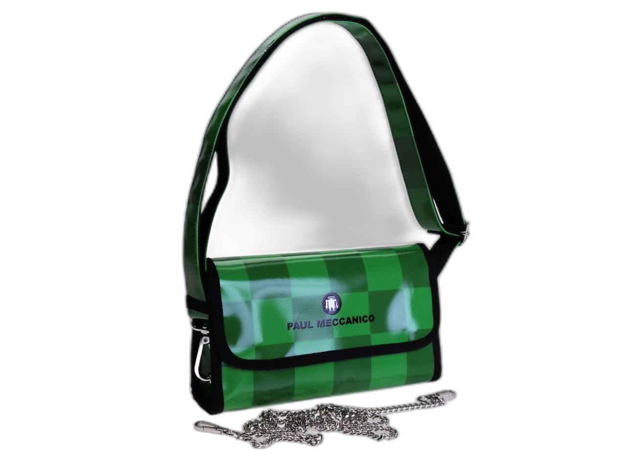 ...POCHETTE FANTASIA SCACCHI. MODELLO DI CARAMELLA REALIZZATO CON TELONI DI CAMION.