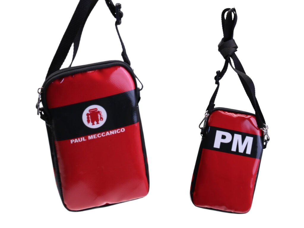 '- BORSA PORTACELLULARE ROSSA.