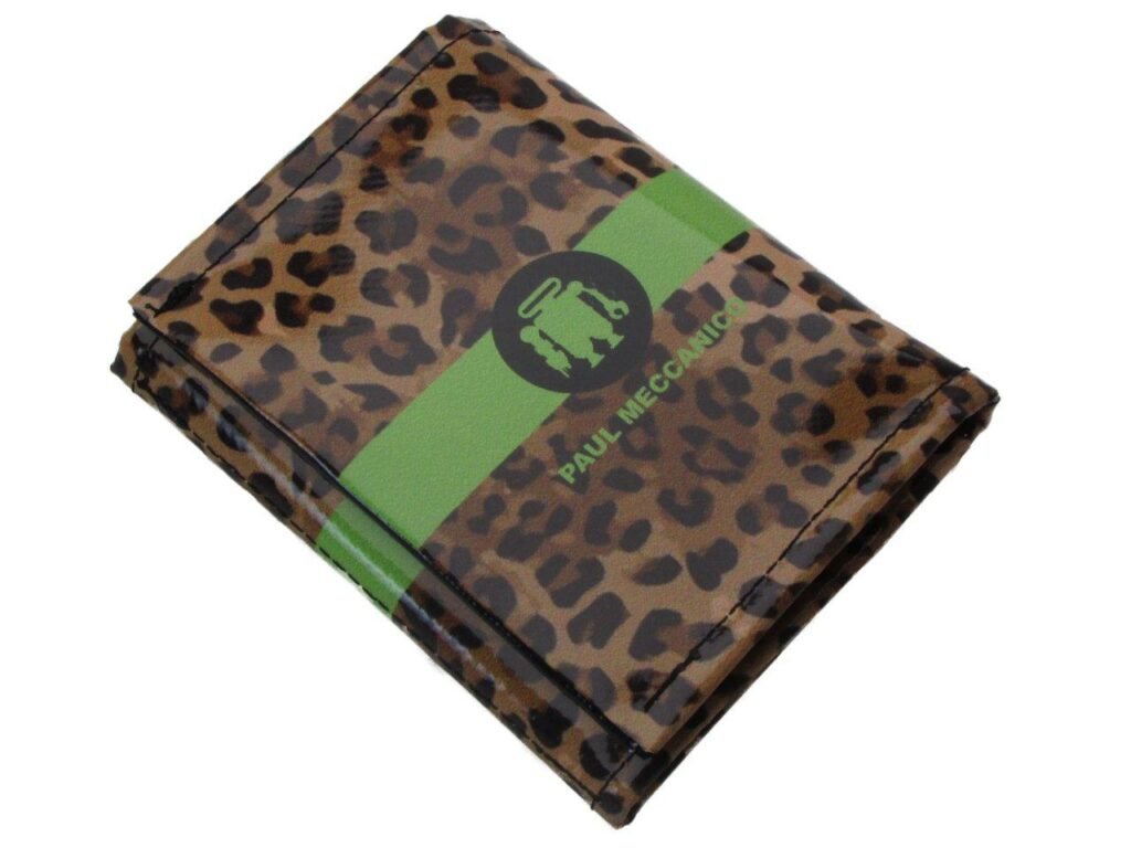PORTAFOGLIO DONNA MARRONE E BEIGE COLORI FANTASIA ANIMALIER. MODELLO TREK REALIZZATO CON TELONI DI CAMION. - Paul Meccanico