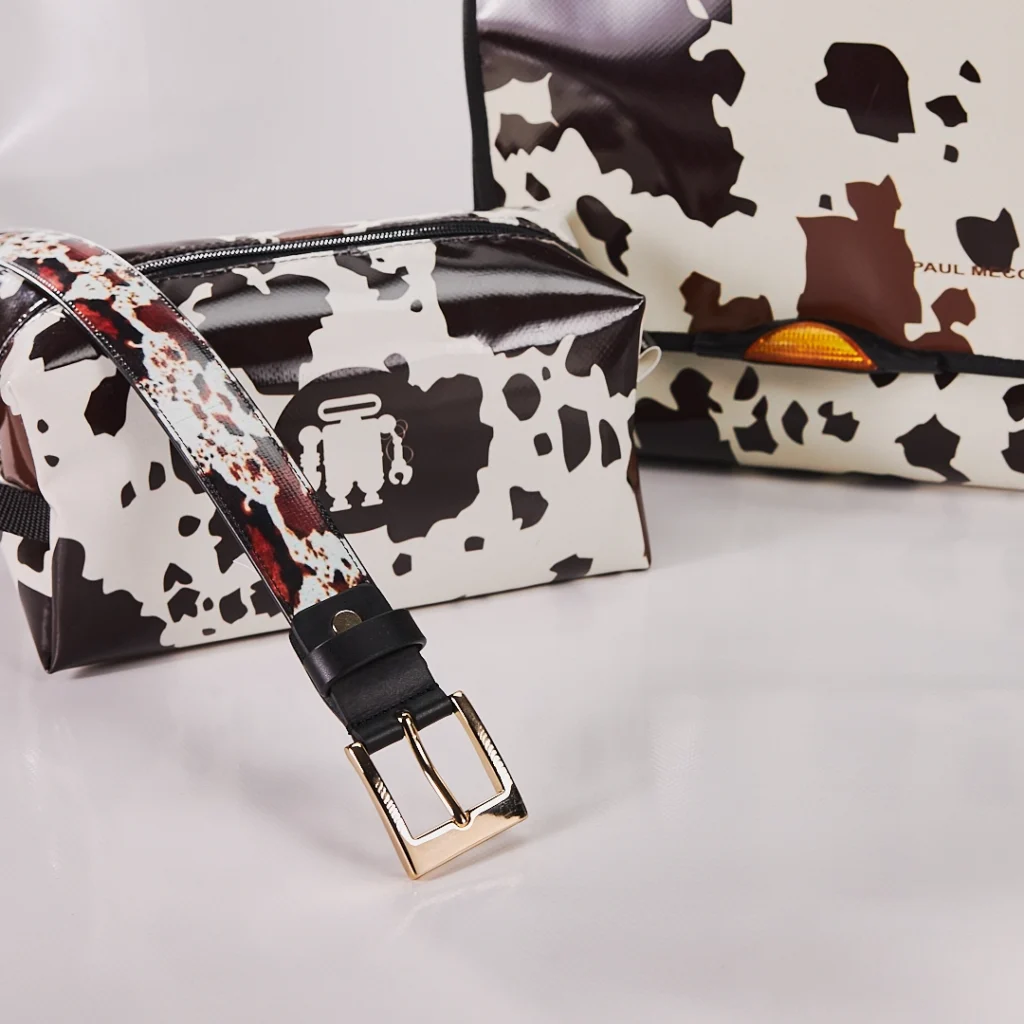 Paul Meccanico Cow